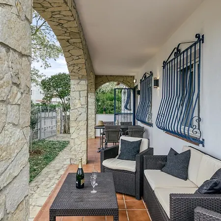 Holiday home Casa Elena *