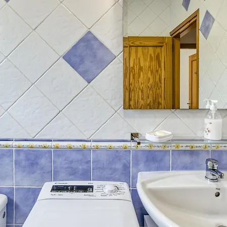 Casa Elena Holiday home *